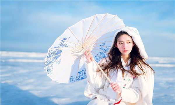 德安试管代怀生子多少钱一个？助孕之路的费用分析与方案选择